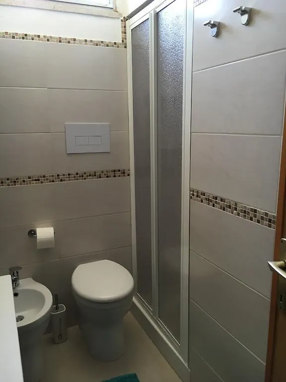 Appartamento Cavalieri 圣玛丽亚纳瓦雷